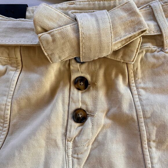 BLANKNYC Exposed Button Twill Self Belted Cuffed Cargo Shorts Camel Size 28 NWT - Picture 6 of 13